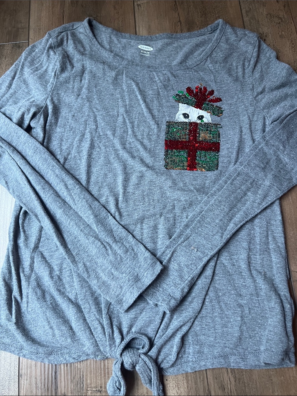 Old Navy Gray Long Sleeve Tee with Sequin Holiday Gift Pocket